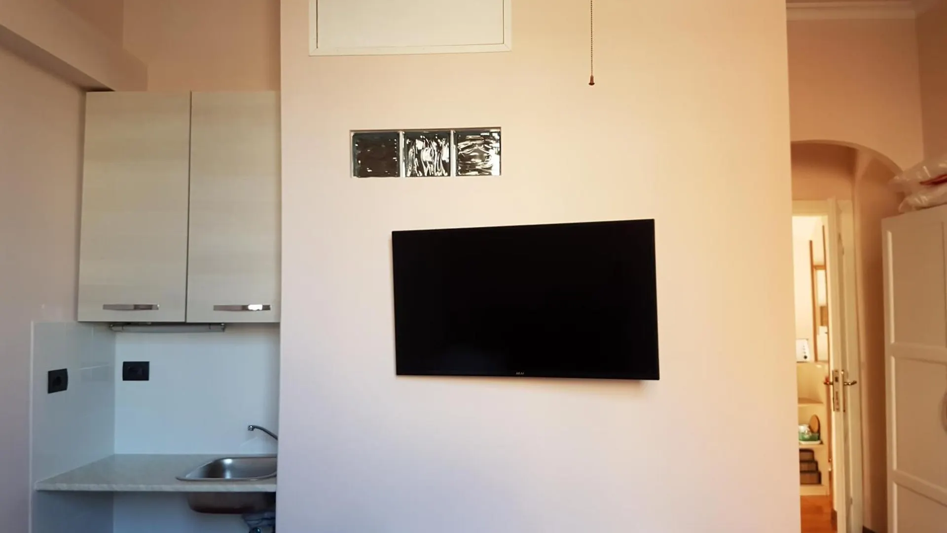 Chiara Rooms Rome
