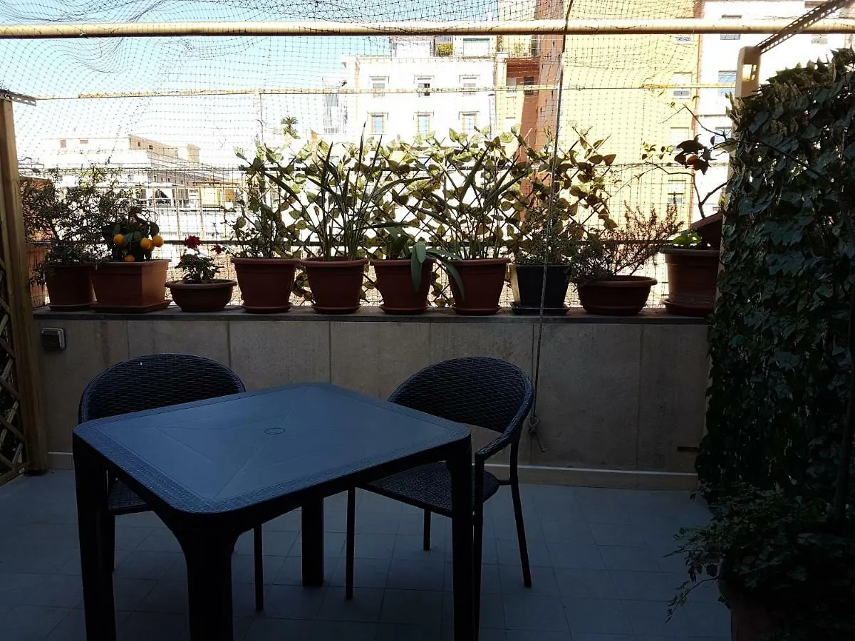 Chiara Rooms روما شقة